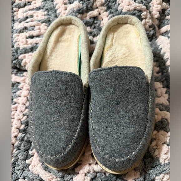 Sanuk wool felt cozy clogs - Picture 1 of 4